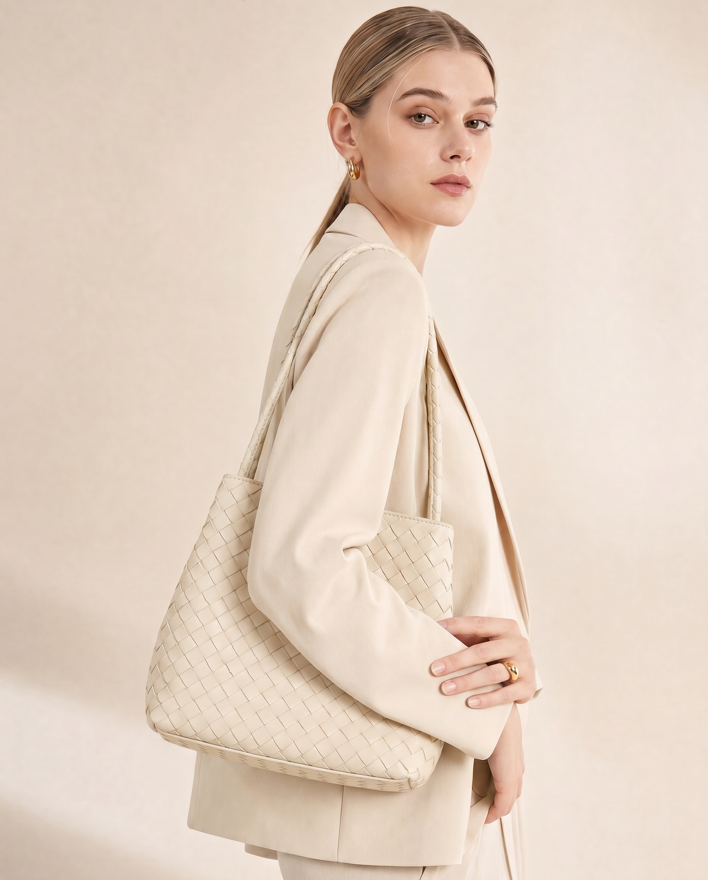 Rhea Woven Bucket Shoulder Bag