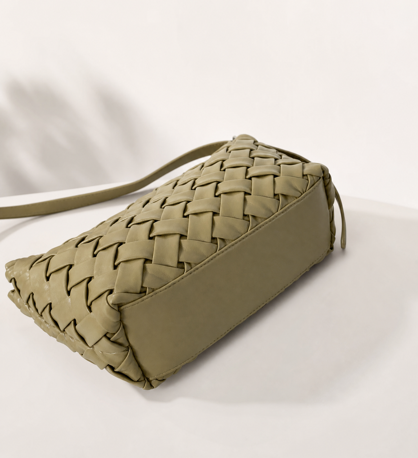 Handmade PU Braided Woven Shoulder Bag