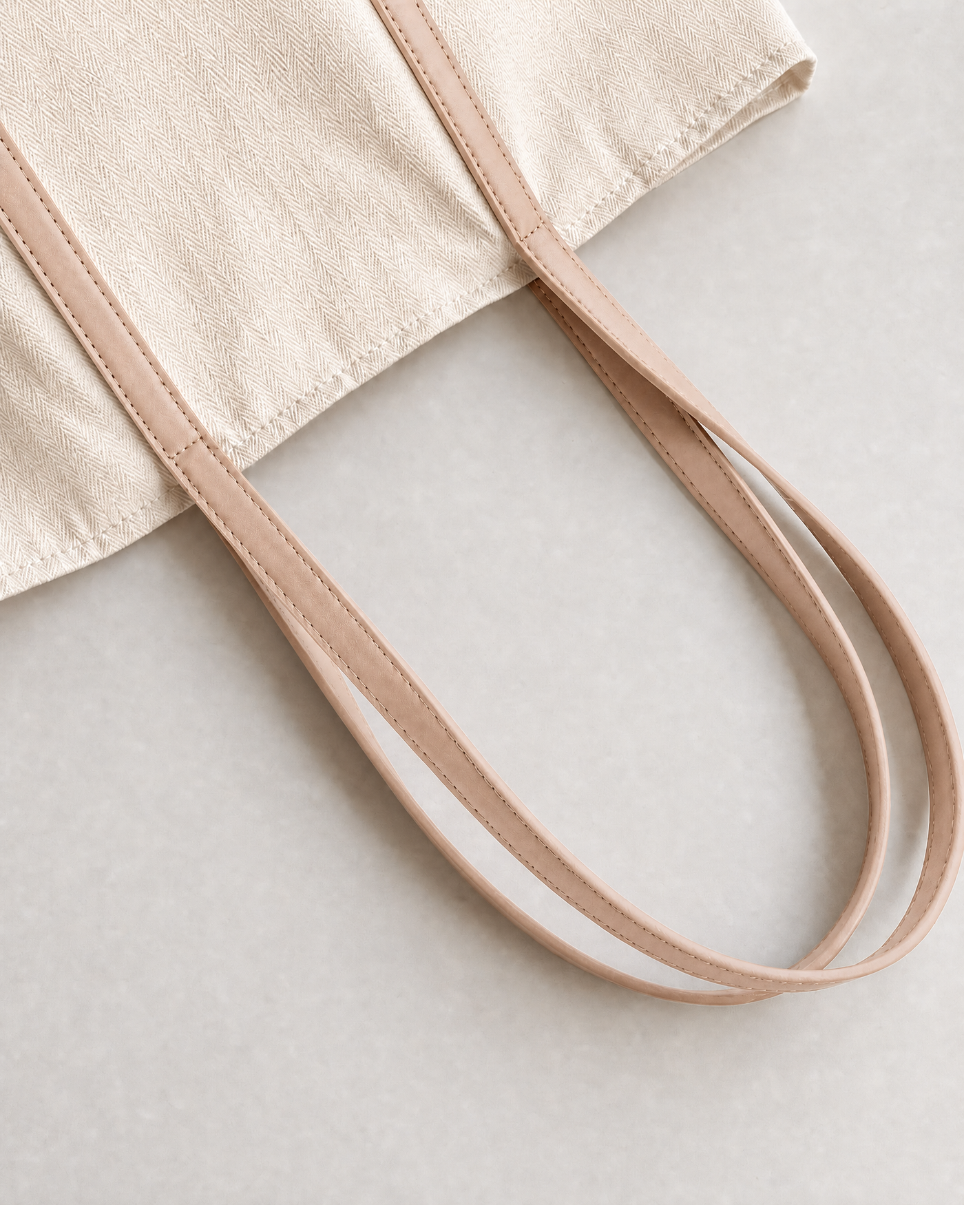 Large Canvas Shoulder Tote Bag – Lightweight Everyday Handbag with Magnetic Buckle