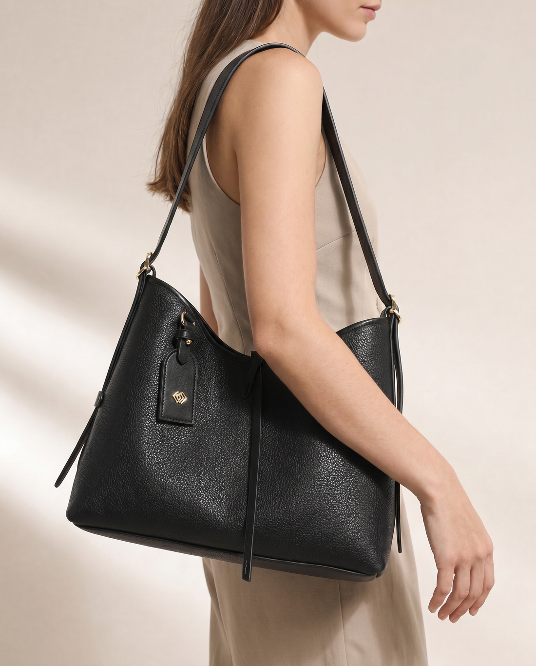 Maya Pebbled Bucket Shoulder Bag