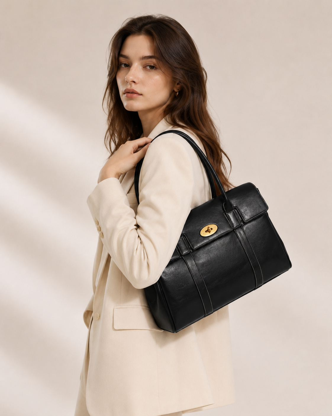 Mara Lock Tote Bag