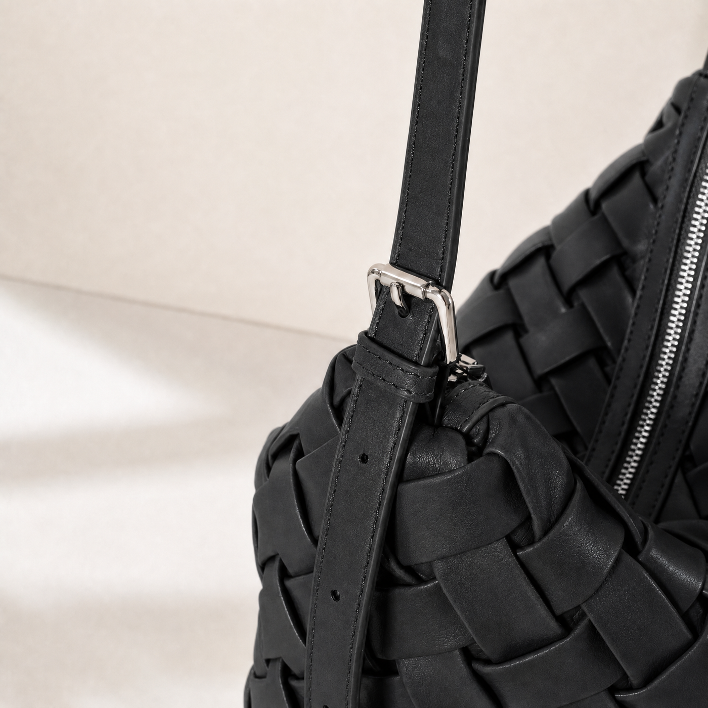Handmade PU Braided Woven Shoulder Bag