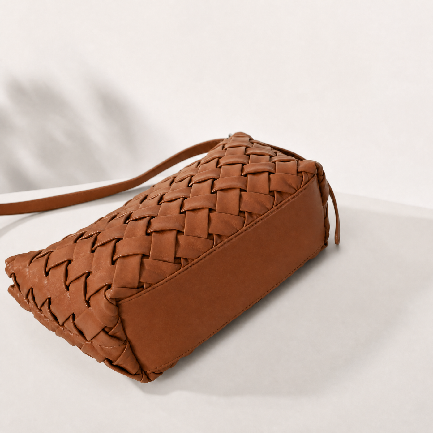 Handmade PU Braided Woven Shoulder Bag