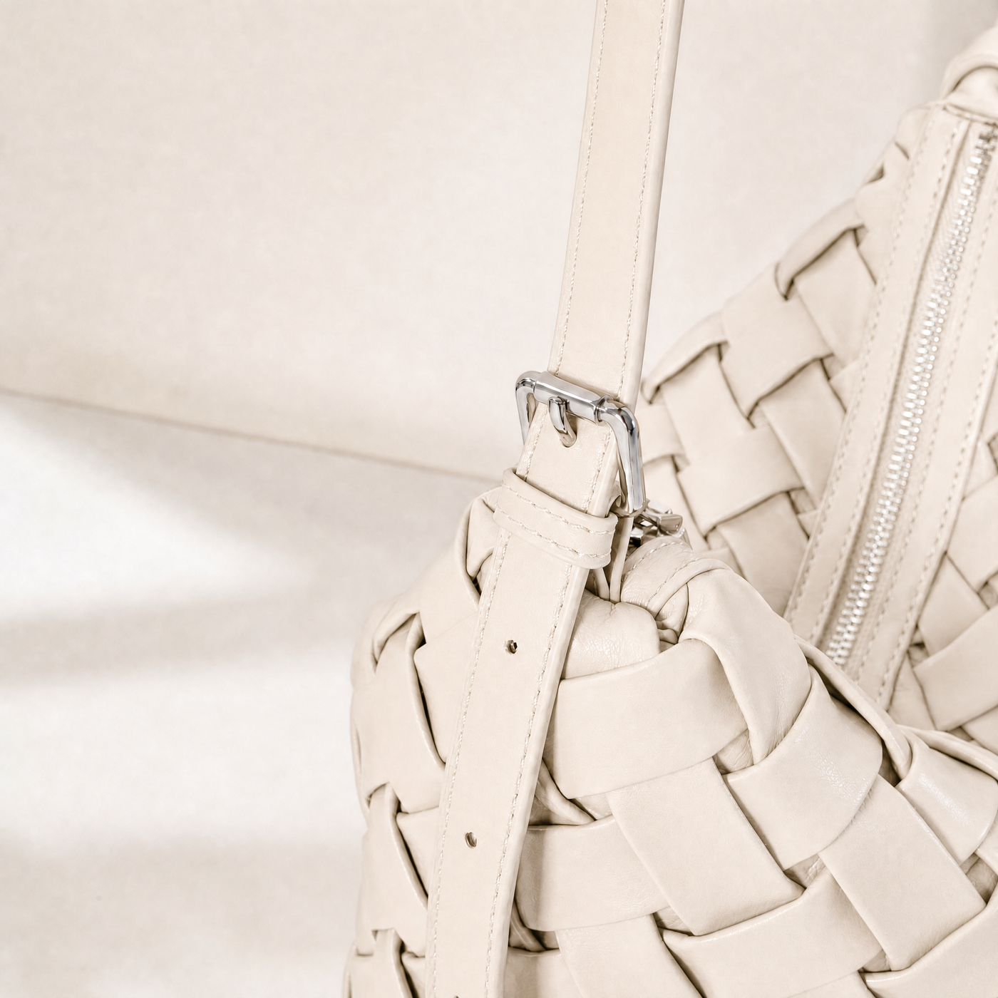 Handmade PU Braided Woven Shoulder Bag